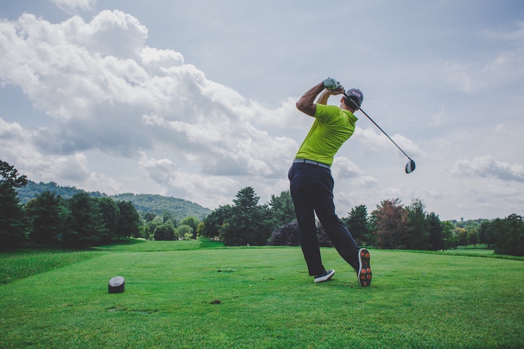 golfing as a hobby for men